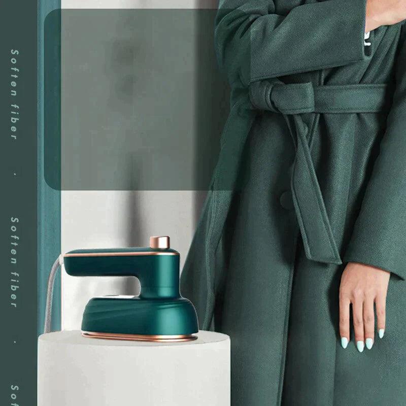 SteamPro™ Draagbaar mini stoomstrijkijzer voor op reis